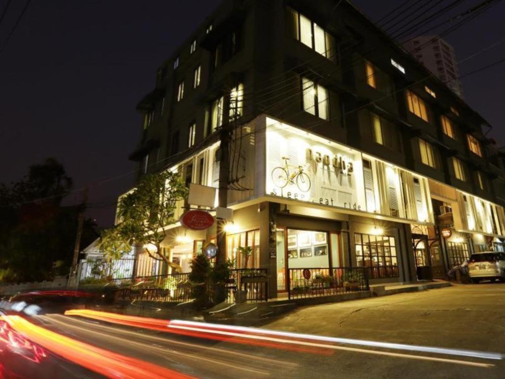Nandha Hotel Banguecoque Exterior foto